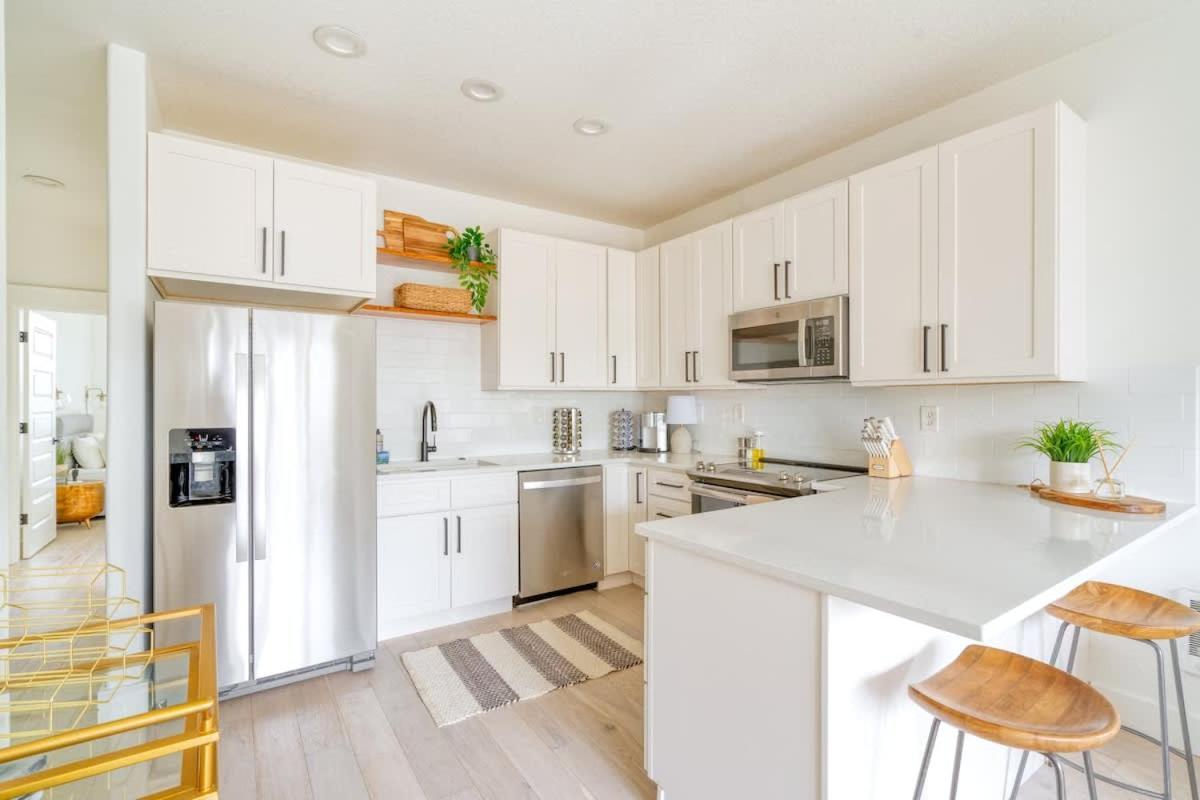 Stay Portland - Perfect Portland Farmhouse Loft - Breweries & Bars 외부 사진